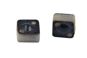 Thẻ kim loại 6x6mm U8 UHF Rfid với vật liệu FR4 được xếp hạng IP68